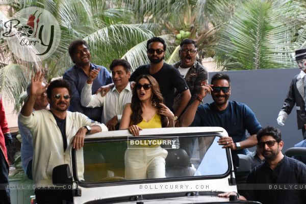 Celebrities at the trailer launch of 'Total Dhamaal' (443507)
