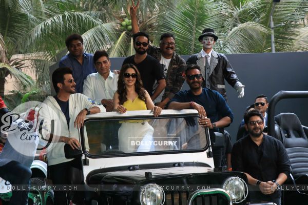 Celebrities at the trailer launch of 'Total Dhamaal' (443523)