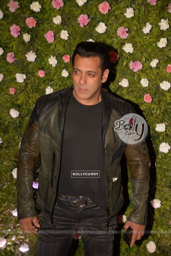 Salman Khan at Amit Thackeray's reception