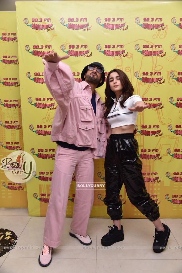 Ranveer - Alia snapped during Promotions of Gully Boy at a 98.3 Radio Mirchi