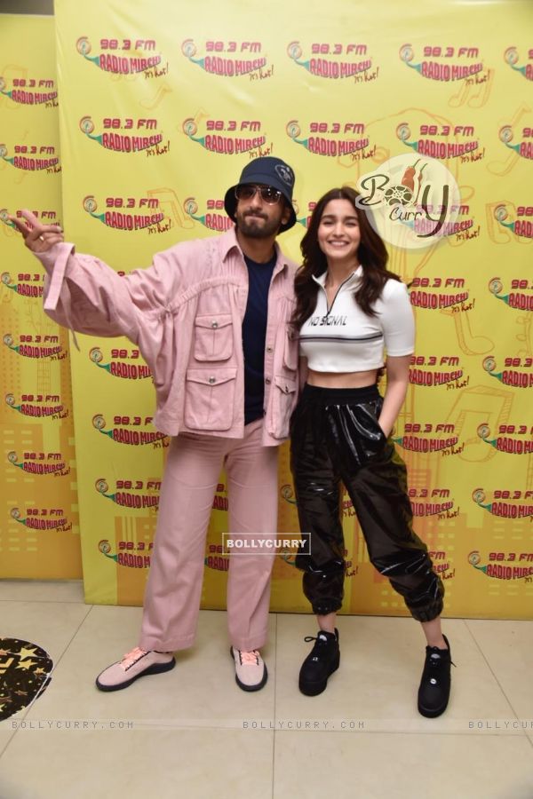Ranveer - Alia snapped during Promotions of Gully Boy at a 98.3 Radio Mirchi (444147)