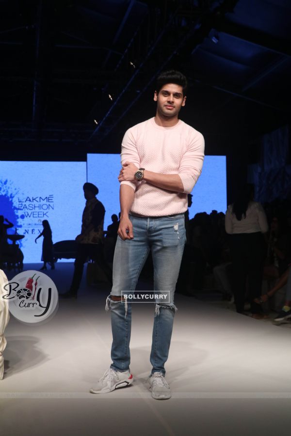 Abhimanyu Dasani snapped at Lakme Fashion Week