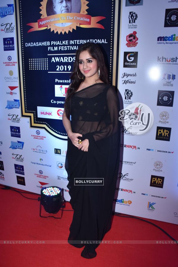 Jannat Zubair Rahmani snapped at Dadasaheb Phalke Award