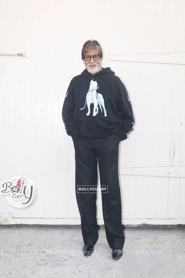 Amitabh Bachchan at the promotions of Badla (445207)