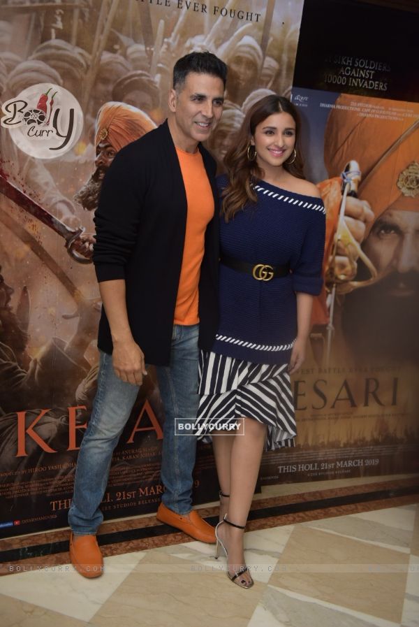 Akshay Kumar and Parineeti Chopra at the promotions of Kesari!