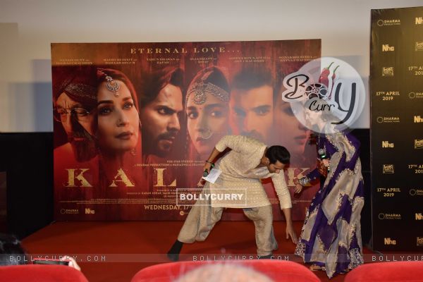 Celebrities snapped at 'Kalank' Trailer launch! (446276)