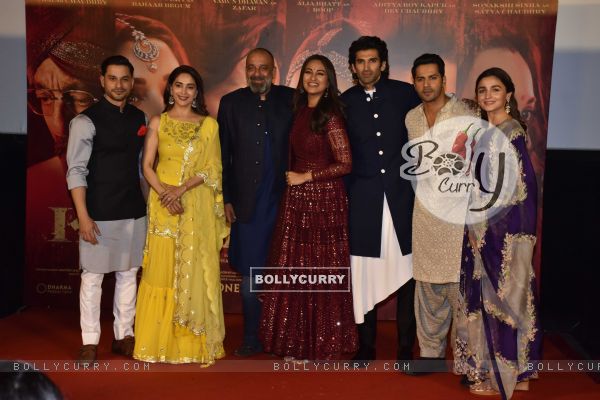 Celebrities snapped at 'Kalank' Trailer launch! (446287)