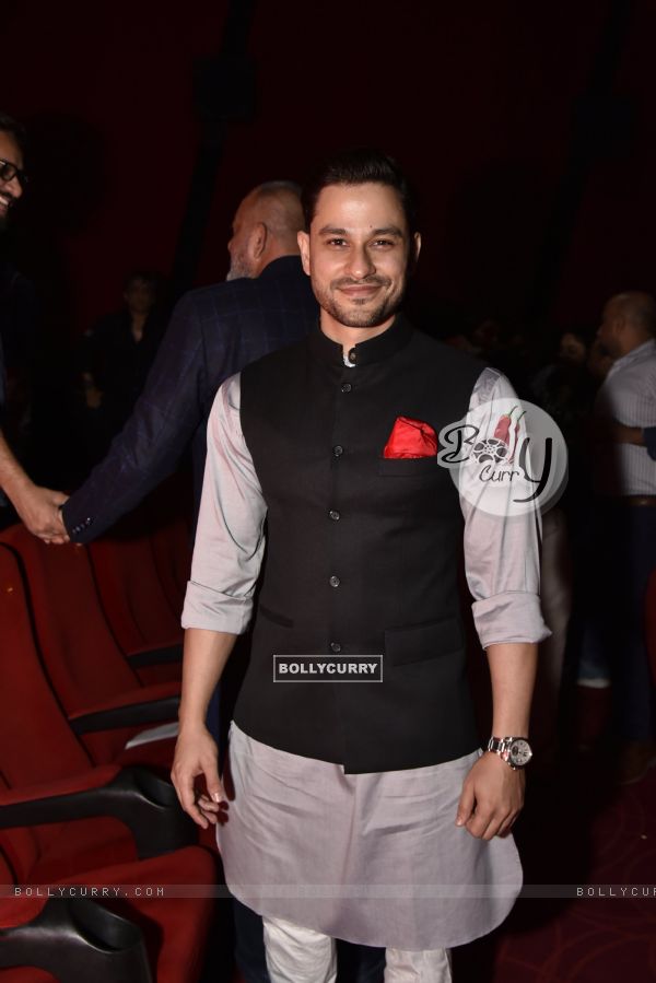 Celebrities snapped at 'Kalank' Trailer launch! (446302)