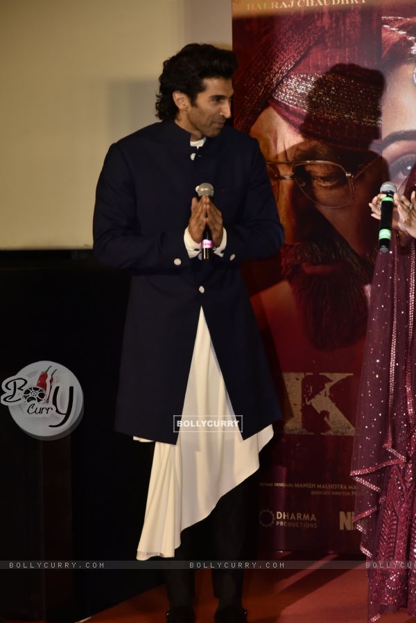 Celebrities snapped at 'Kalank' Trailer launch! (446306)