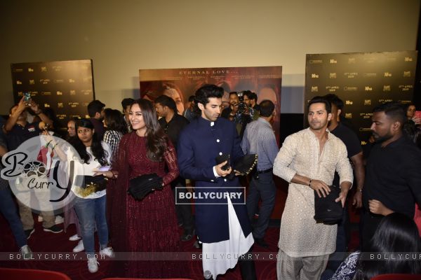 Celebrities snapped at 'Kalank' Trailer launch! (446311)