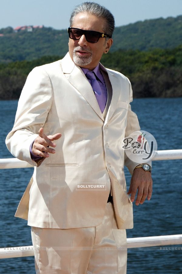 Aditya Raj Kapoor in the movie Chase (60915)