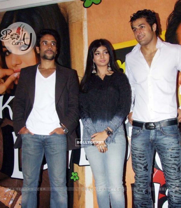 The cast of the movie KYA LOVE STORY HAI at the album release function in Mumbai The music of the film is composed by Pritam Chakraborthy (78190)