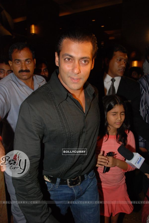 Salman Khan at PLANutsav auction and fashion show in Mumbai
