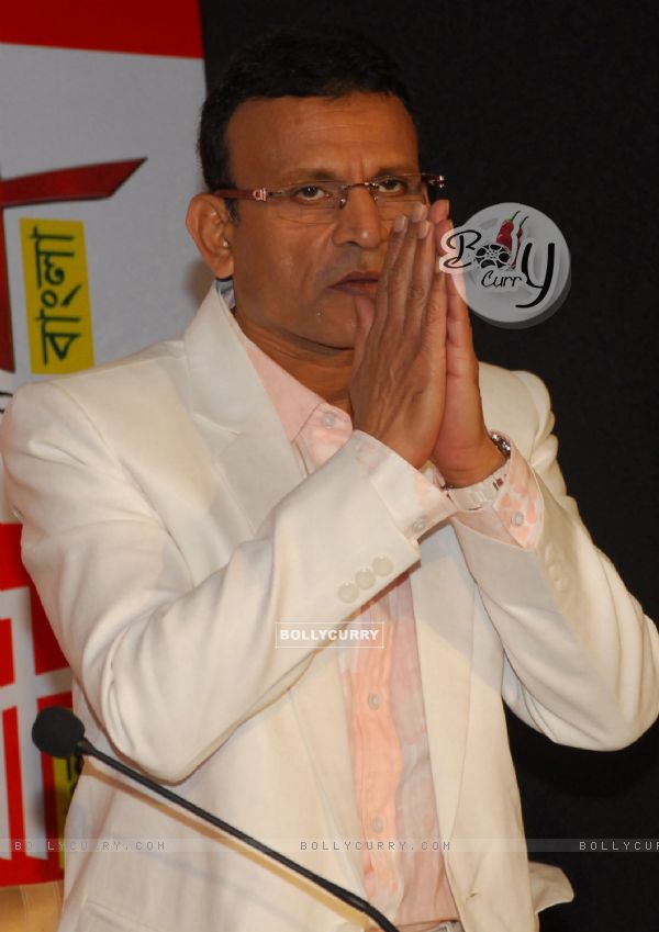Renowed actor Annu Kapoor present at the star studded lunch of the Rose Valley Groups'' Bengali Channel "Rupashi Bangla" in Kolkata on 24th Aug 09