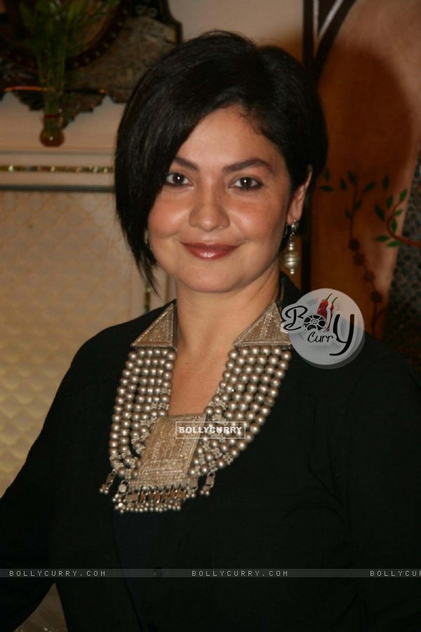 Pooja Bhatt at Amparpali Jewels launch