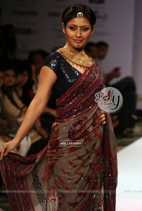 Actor Rimi Sen in Anita Dongre collection in the last day of Kolkata Fashion Week on Sunday