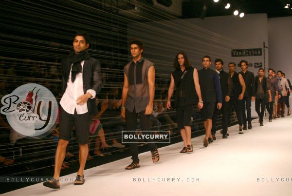 Models presenting creations of Designer Rajesh Pratap Singh at the Van Heusen