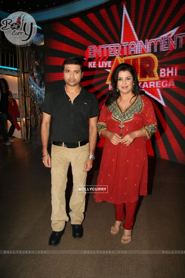 Himesh Reshammiya and Farah Khan at Entertainment Ke Liye Kuch Bhi Karega sets