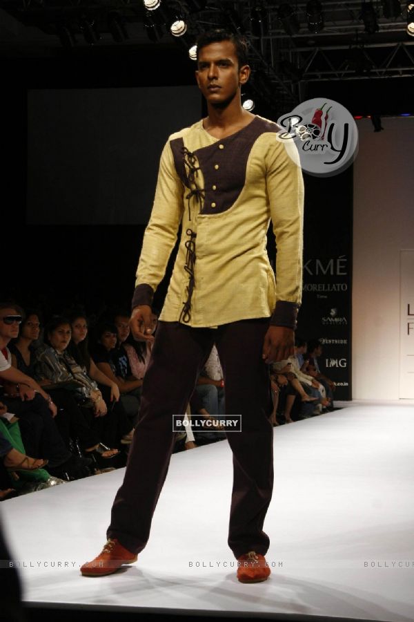 Model on the ramp of Digvijay Singh at Lakme Fashion Week for spring/summer 2010