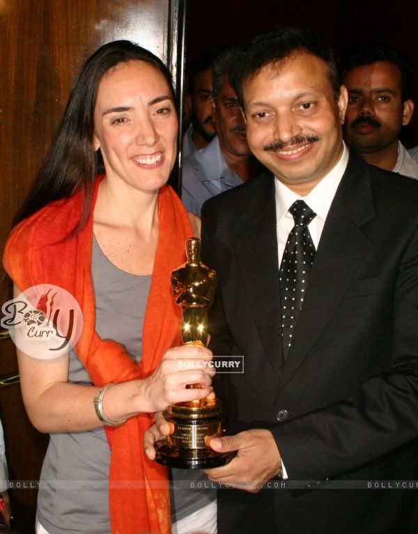 Filmmaker Megan Mylan and Dr Subodh at the Premier Remier of the film ''''Smile Pinki'''' at PVR Plaza, in New Delhi on Thrusday 08th Oct 09 [Photo: IANS]
