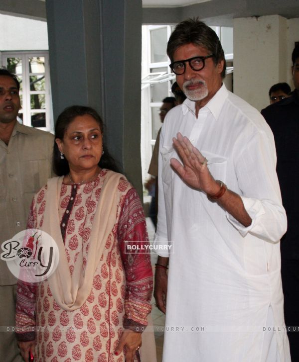 Jaya & Amitabh Bachchan after casting his votes today for Maharashtra Elections