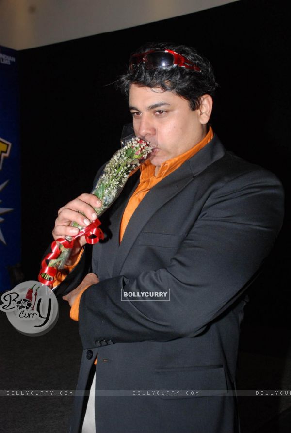 Bollywood funnyman Cyrus Broacha at a promotional event for their forthcmong movie "Fruit N Nut" in Mumbai (81025)