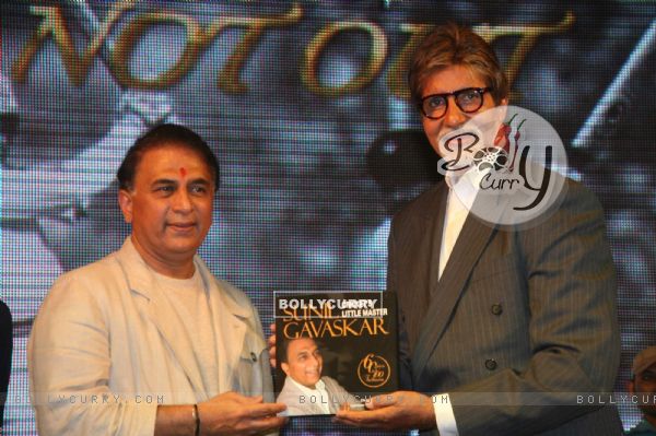 Bollywood superstar Amitabh Bachchan at the felicitation of Sunil Gavaskar in Mumbai
