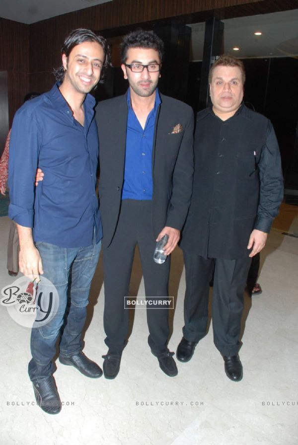 Bollywood actor Ranbir Kapoor with friends at the sucess bash of his movie "Ajab Prem Ki Kajab Kahani" in Novotel (82198)