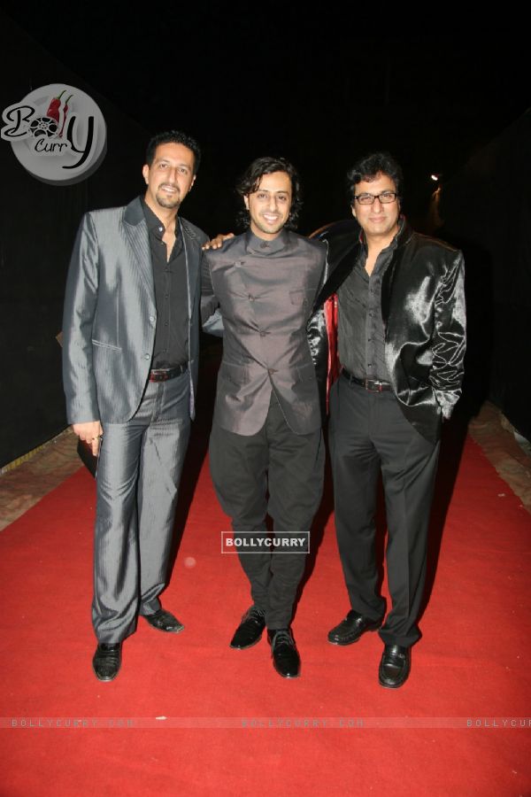 Guest at the 3 idiots star cast at Saregama 1000th Episode Bash at Andheri, Mumbai (82876)