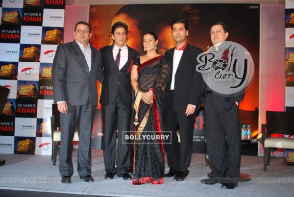 Bollywood actors Shah Rukh Khan, Kajol and Karan Johar at "My Name Is Khan Press Meet" at JW Marriott (83078)