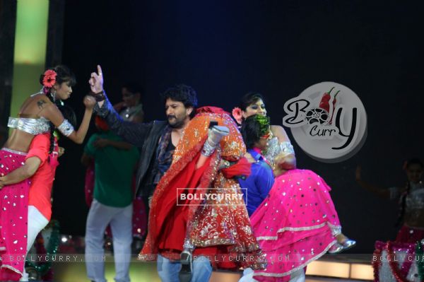 Arshad Warsi at Apsara Awards in Chitrakot Grounds