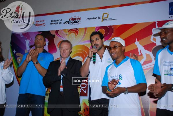 John promotes Mumbai Marathon at WTC