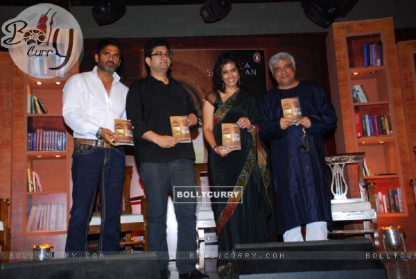 Sunil Shetty, Javed Akhtar at Mohyna Srinivasan book launch at Blue Frog