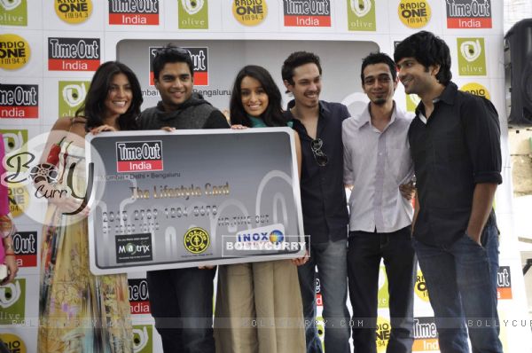 Madhavan and Teen Patti cast unveils Timeout Lifestyle Card at Olive, Mumbai on Tuesday Evening (85570)