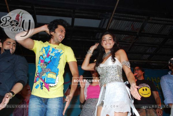 celebrities at Jaane Kahan Se Aayi Hai star cast at Euphoria College fest at NM College, Juhu (85616)