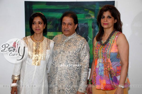 Anup Jalota with wife Medha and Bina Aziz at The ''Hang'' instrument is made in Switzerland