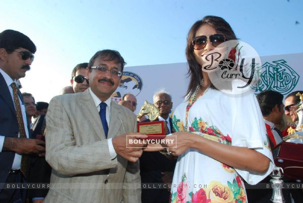 Bipasha Basu at Vandrewala Cup