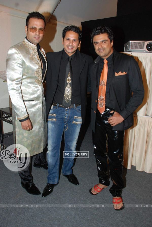 Rohit Roy, Azeem Khana and Sameer Soni at CPAA Shaina NC show presented by Pidilite at Lalit Hotel