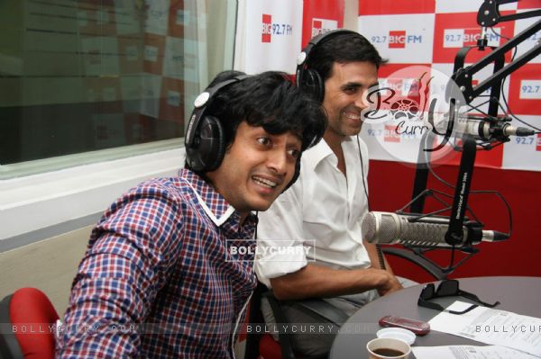 Riteish Deshmukh and Akshay Kumar at Housefull music launch at Big FM (86134)