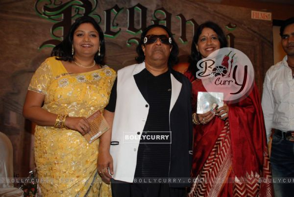 Kavita Krishnamurthy and Ravindra Jain Launches Ritu Johri''''s Album Bengangi at Hotel Sea Princess