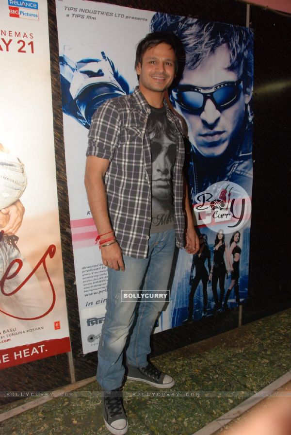 Bollywood actor Vivek Oberoi promoting his movie "Prince" at Gaiety Theatre