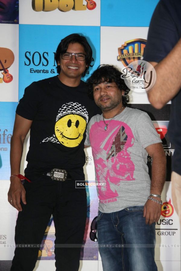 Shaan and Kailash Kher at music launch of 3-d animation film Bird Idol at Cinemax (87048)