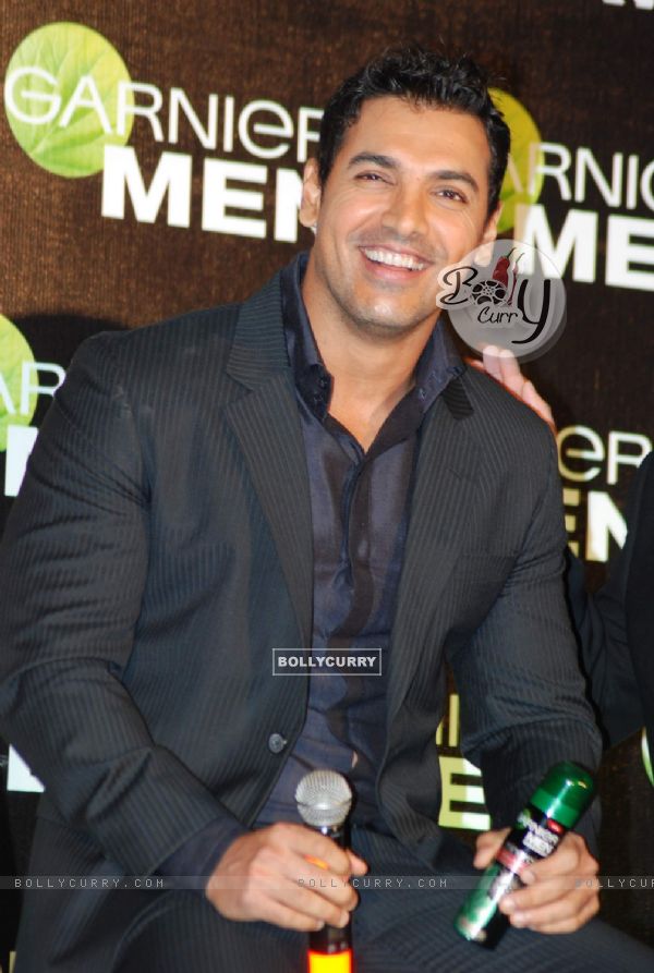 John Abraham launches new DEO from Garnier at Taj Land''s End