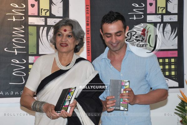 TV actor Mayank Anand''''s book launch ''''Love from the Sidelines'''' at ICIA Art Gallery