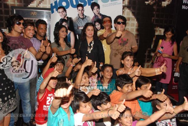 Faarah Khan hosts a special screening Housefull for kids at PVR Juhu (87709)