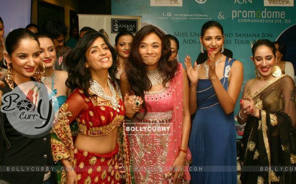 Fashion designer Sanjana Jon with singer Shibani Kashyap and models at the opening of of her exclusive store in New Delhi on Saturday