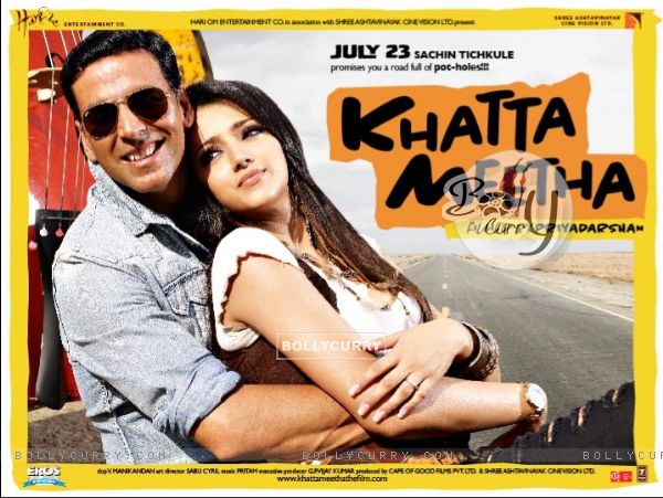 Khatta Meetha(2010) movie poster with Akshay and Trisha (89499)
