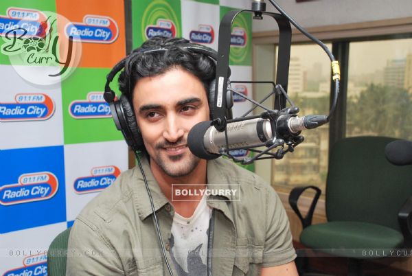 Kunal Kapoor at the promotion of "Lamhaa" at Radio City