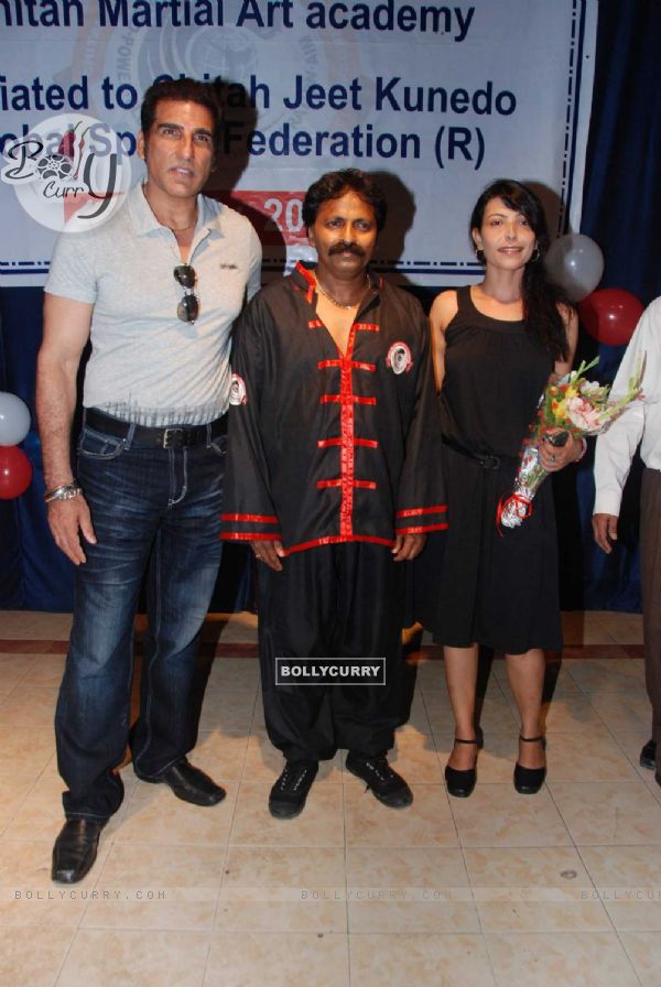Shilpa Shukla at Yagnesh Shetty''s martial arts institute launch at Powai