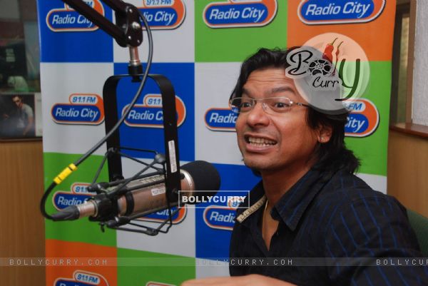 Shaan promote film (91152)